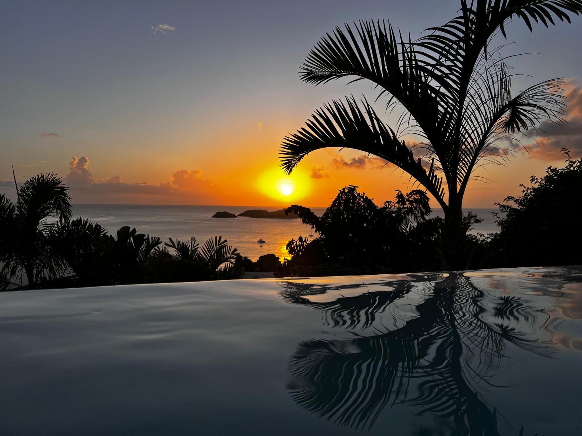 Sunset Palm - Villa Creole Avec Piscine Face Au Coucher De Soleil Et A La Reserve Cousteau Bouillante Zewnętrze zdjęcie